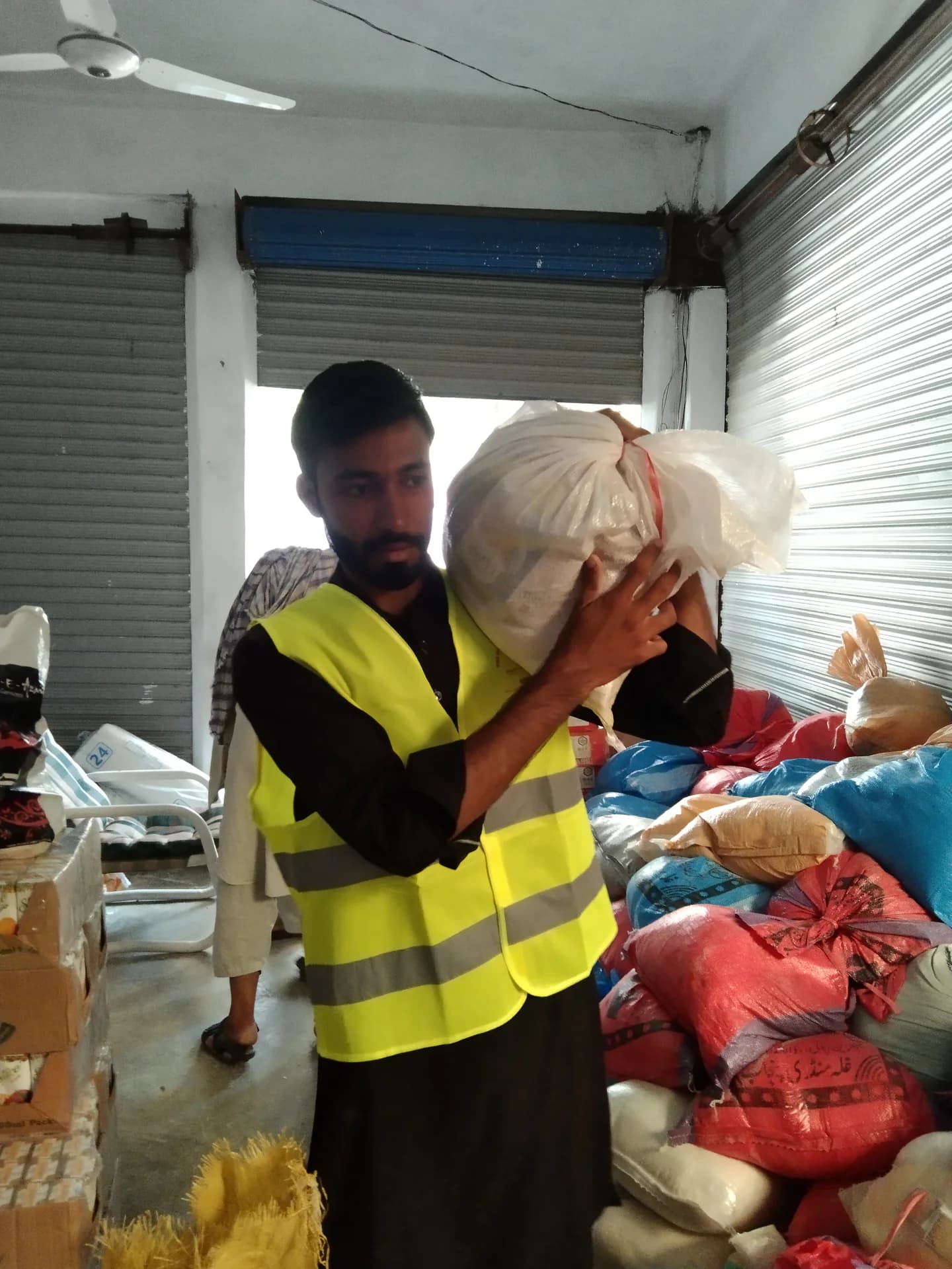 Swat Relief Camp — Photo 4
