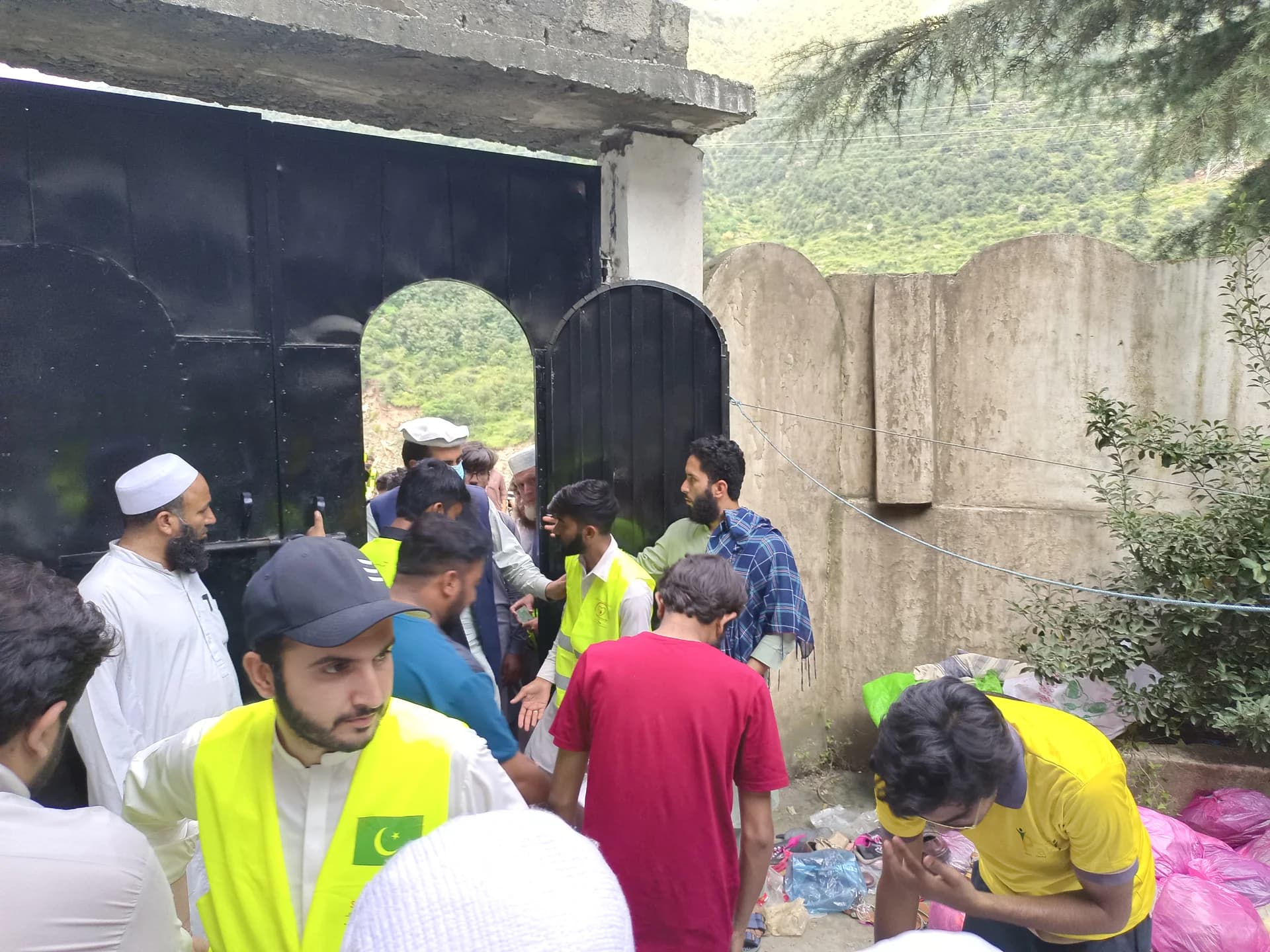 Swat Relief Camp — Photo 25