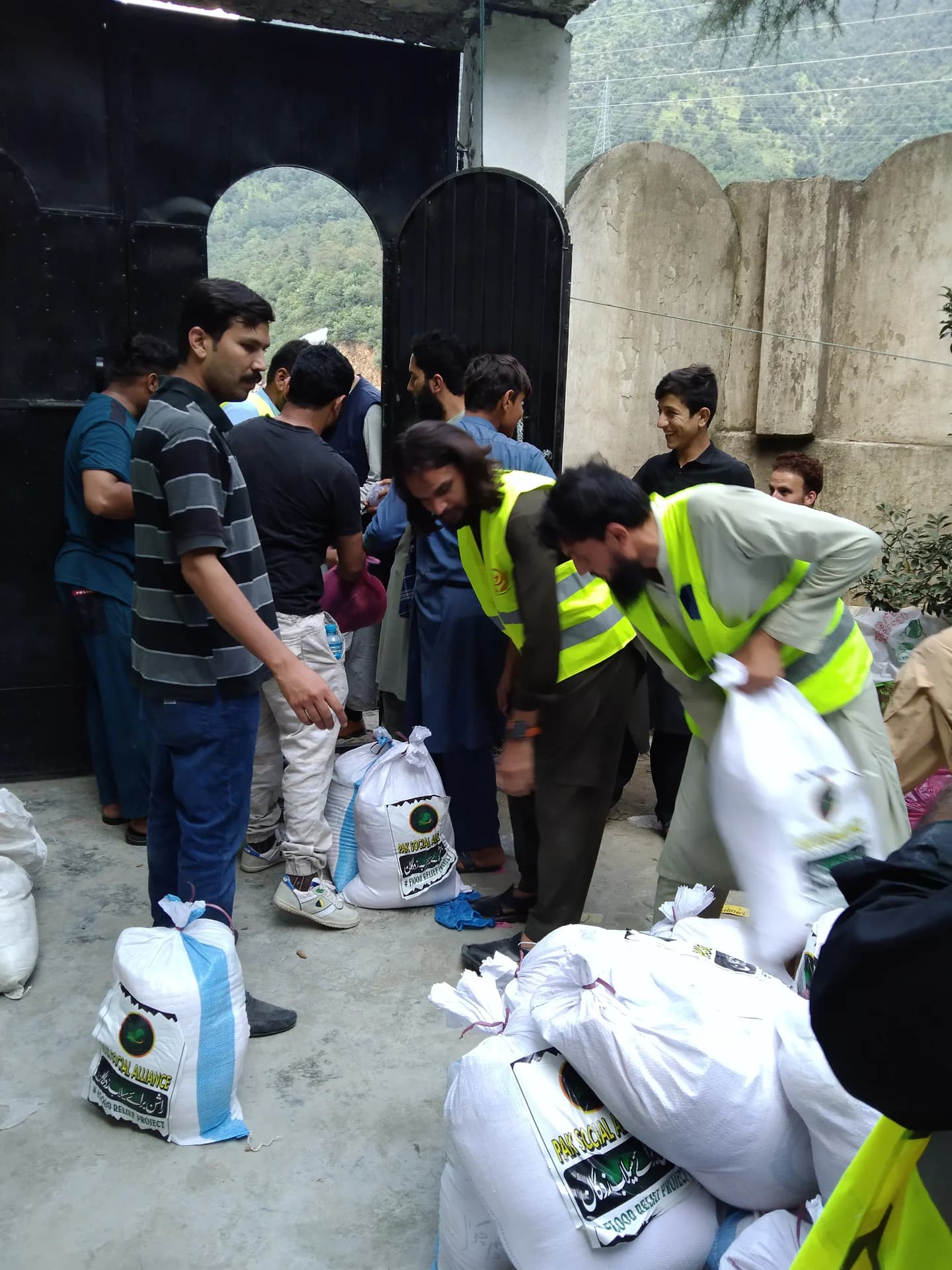 Swat Relief Camp — Photo 30